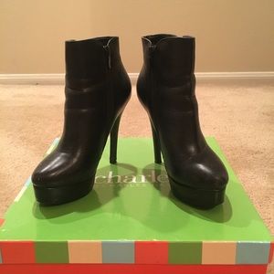 Charles David Adele black leather booties; Size 6